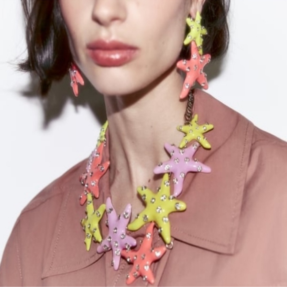 Zara 3pc Starfish Jewelry Set Necklace, Earrings & Bracelet NWOT with Dust bag